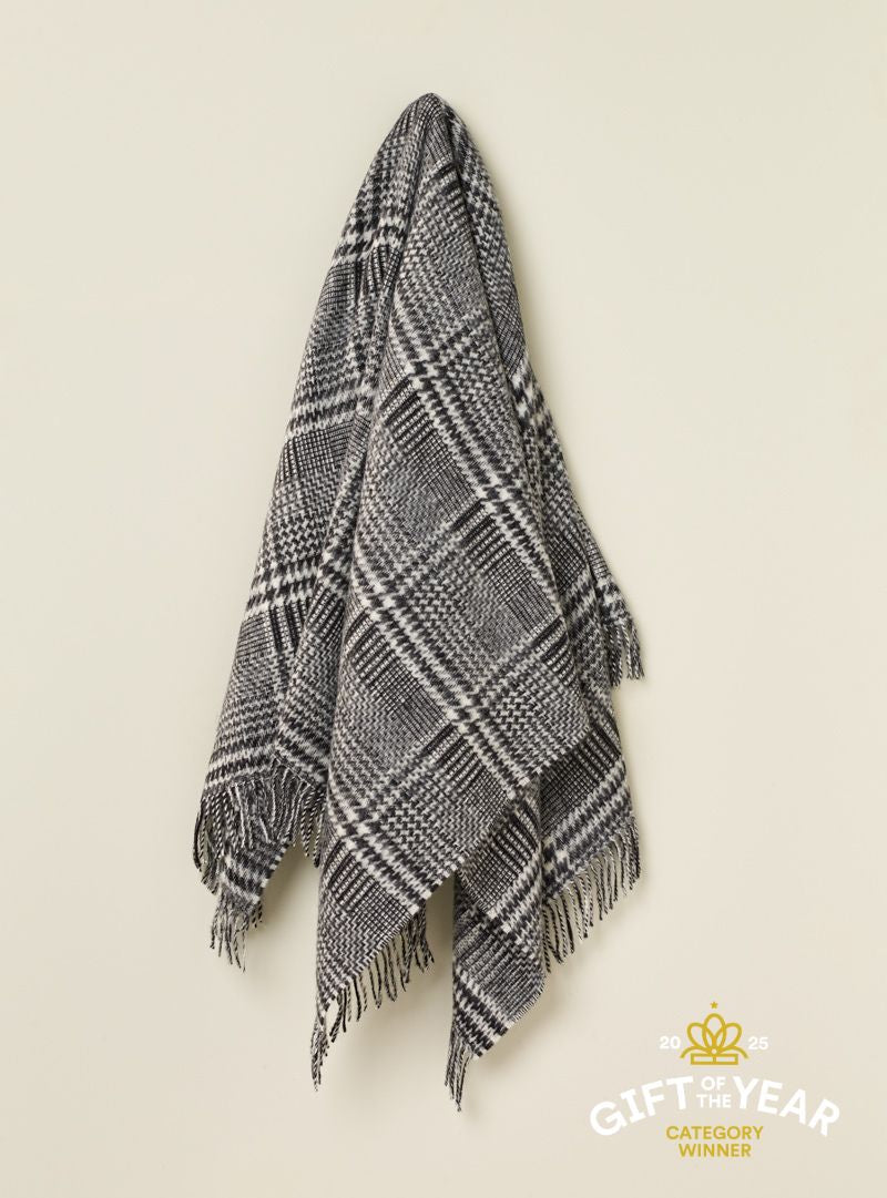 Chal Lambswool 135x195, Glen Check Grey