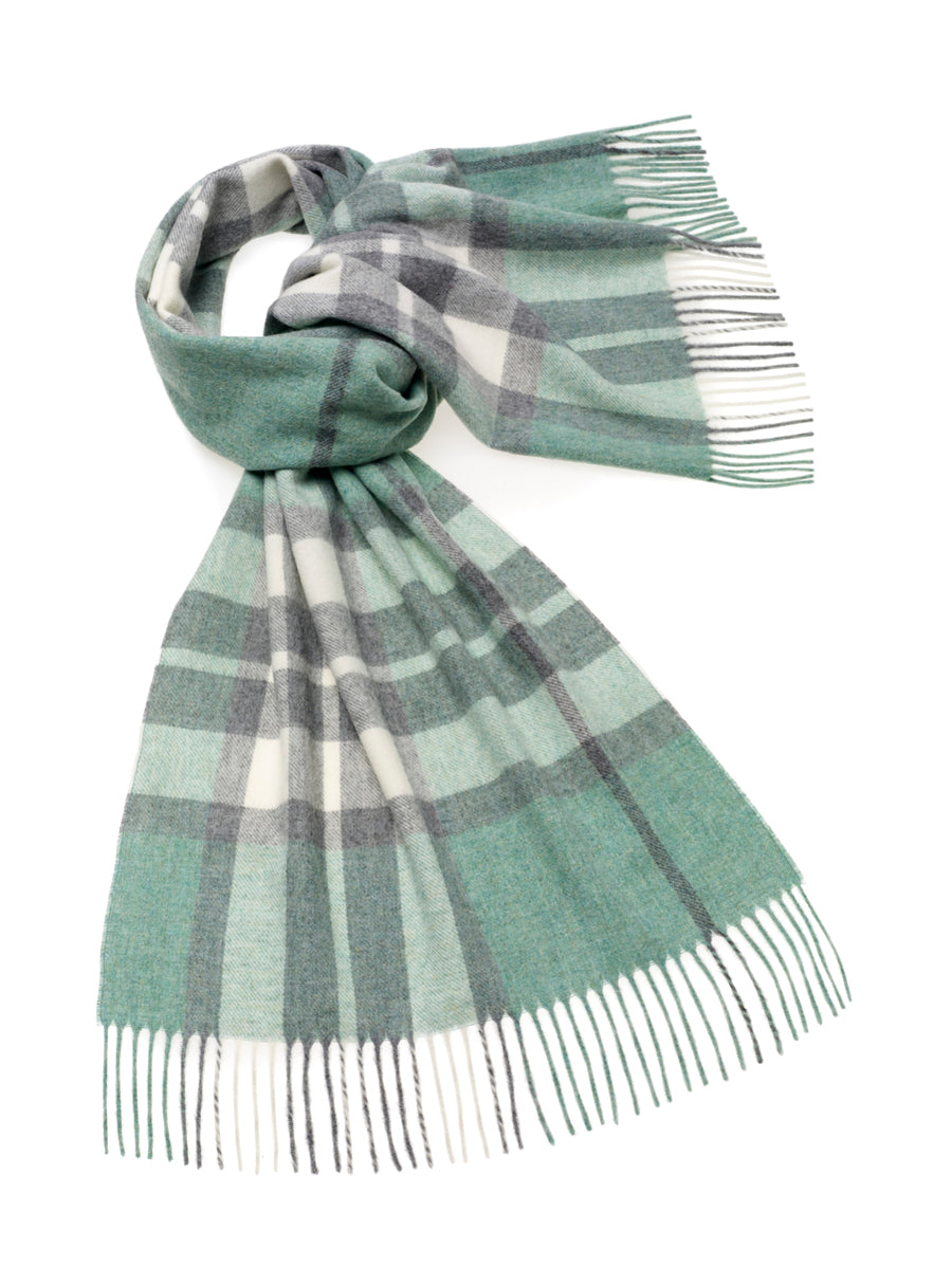 Estola 100% Lambswool 50 x190 Westminster Mint Abraham Moon