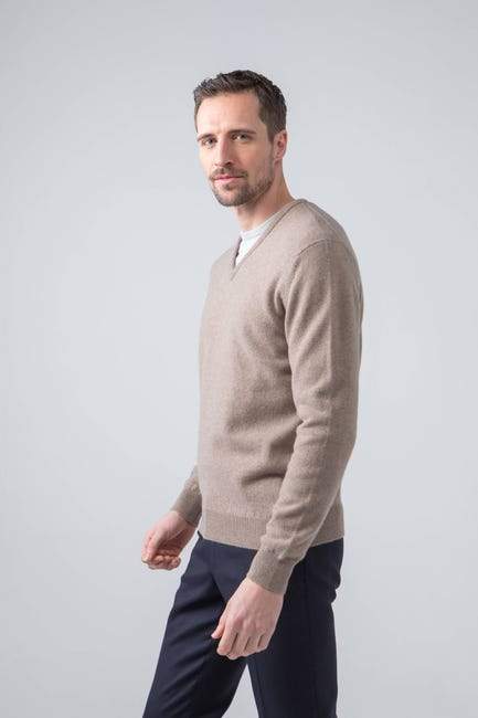 Sweater V 100% lambswool Mushroom / En Stock Johnstons